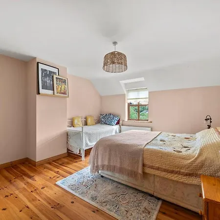 Large Spacious In Holiday home Killarney